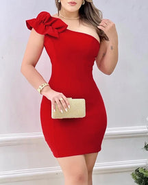 Vestido Bodycon Vermelho com Apliques Elegantes