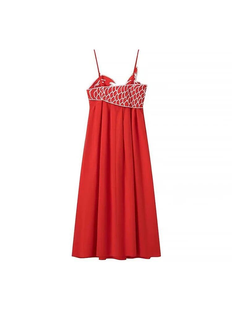 Vestido Vermelho com Bordado Koi